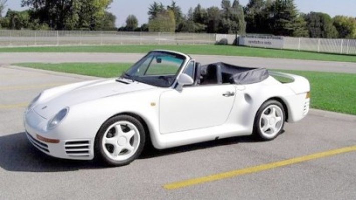 Singurul Porsche 959 decapotabil, scos la vânzare
